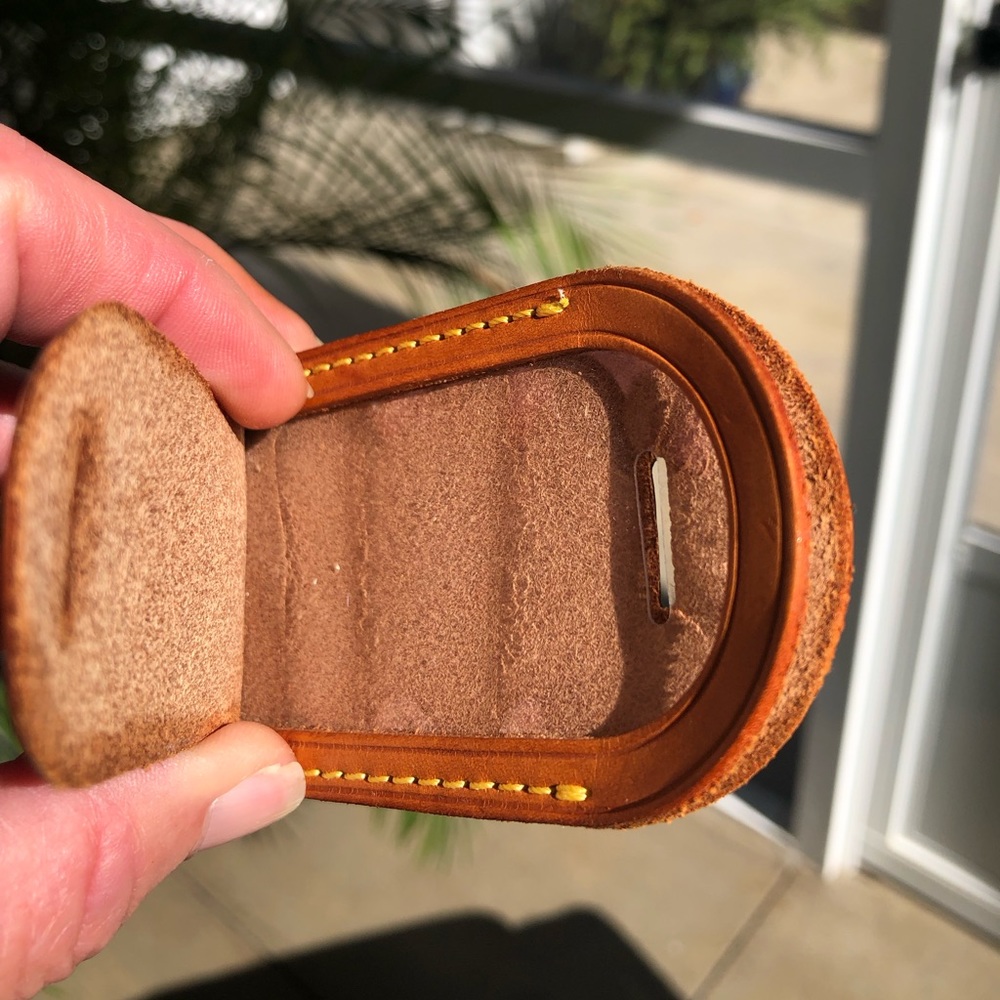 Louis Vuitton Luggage Tag - Picture 5 of 12